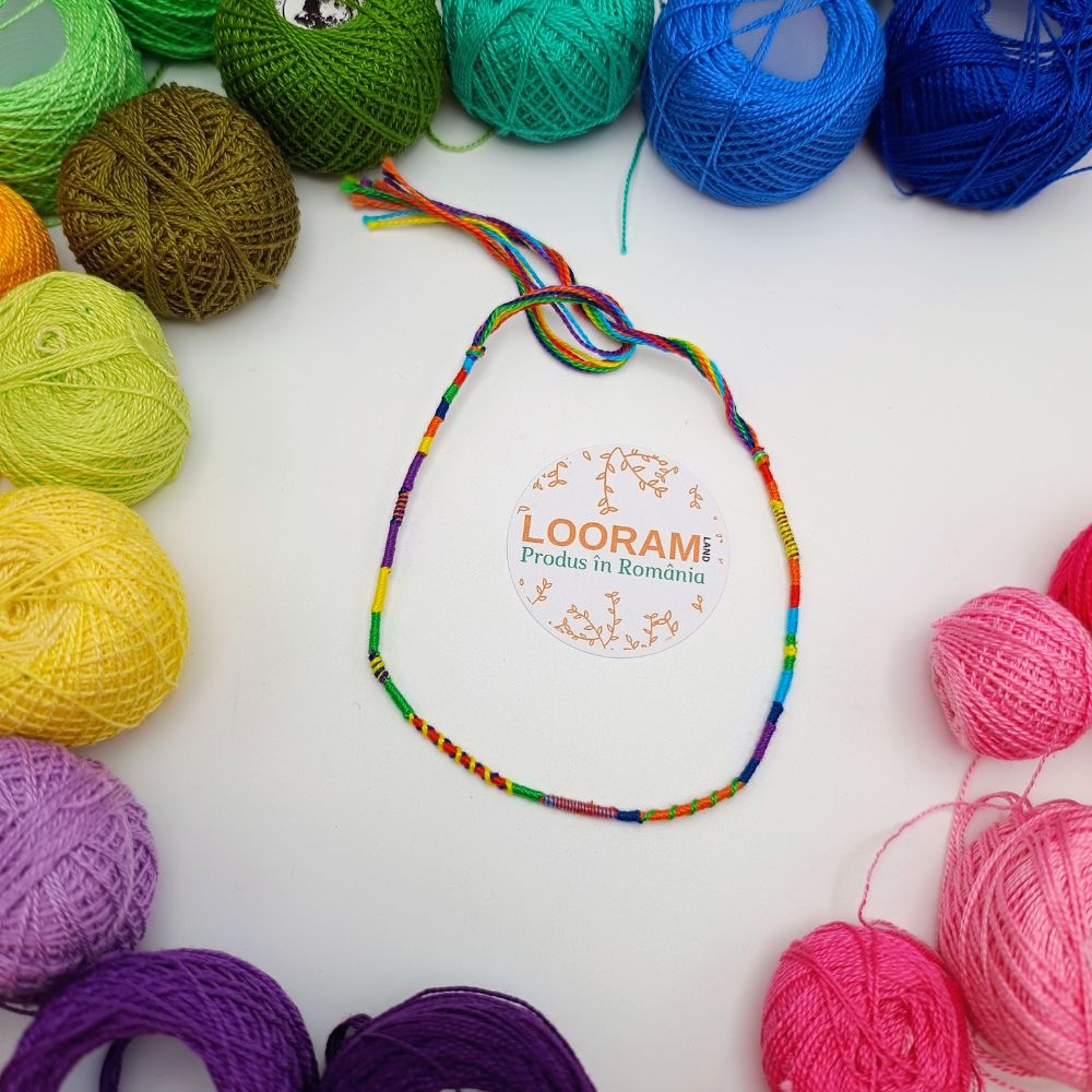 Brățară din ață colorată subțire multicoloră model 11 - pe comandă