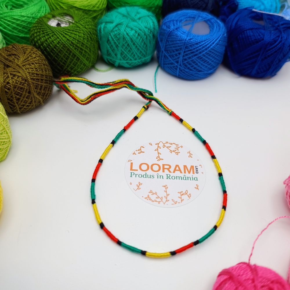 Brățară din ață colorată subțire multicoloră model 12 - pe comandă
